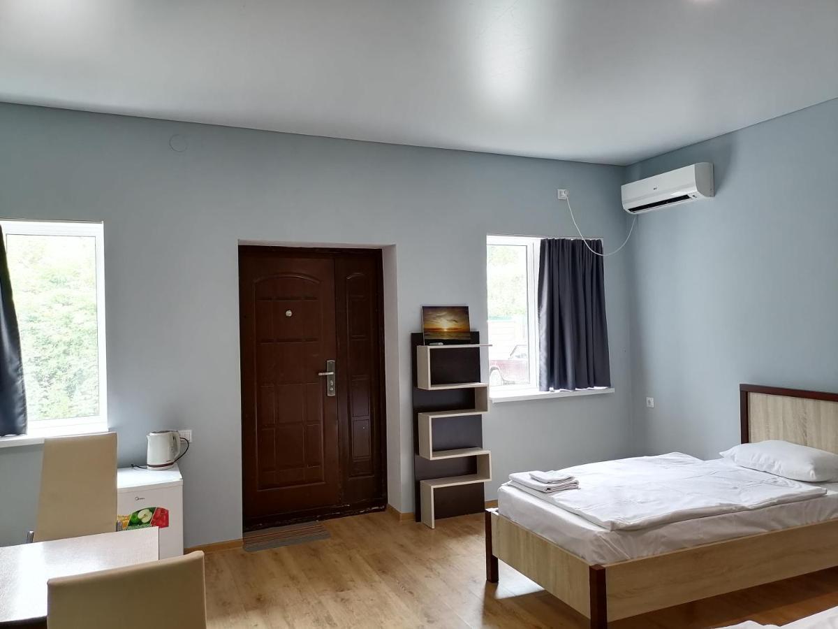 Mini-Hotel Abazgaa 加格拉 外观 照片